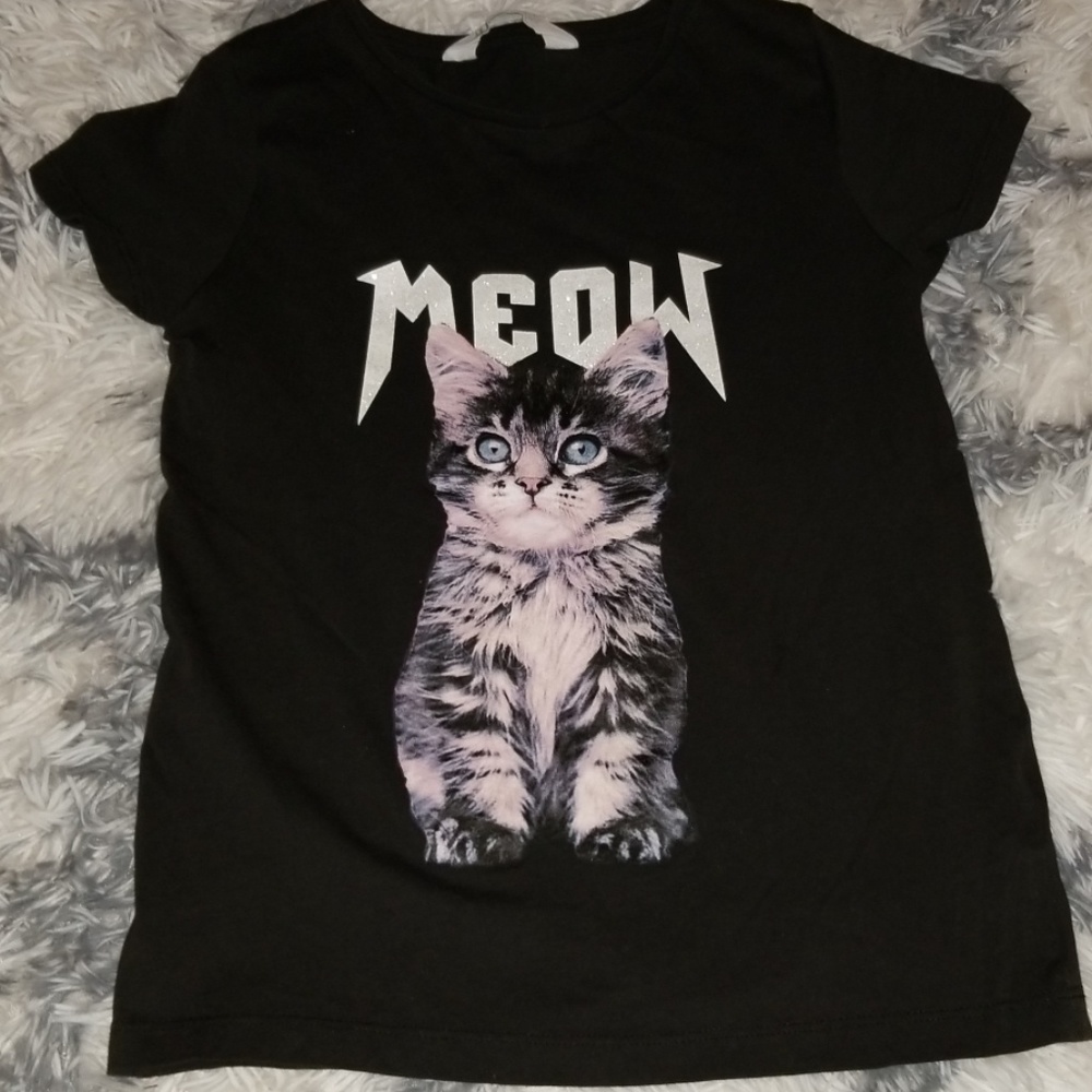 H&M kitten shirt